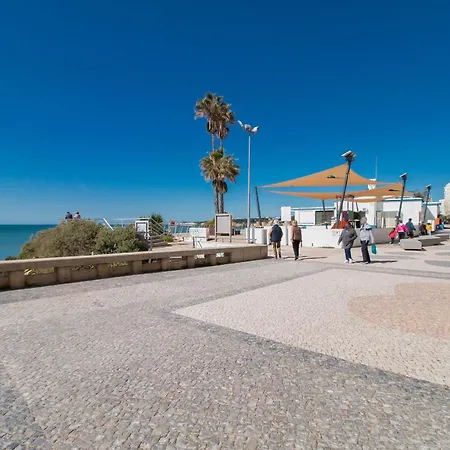 By The Sea Algarve Golden Apartment *